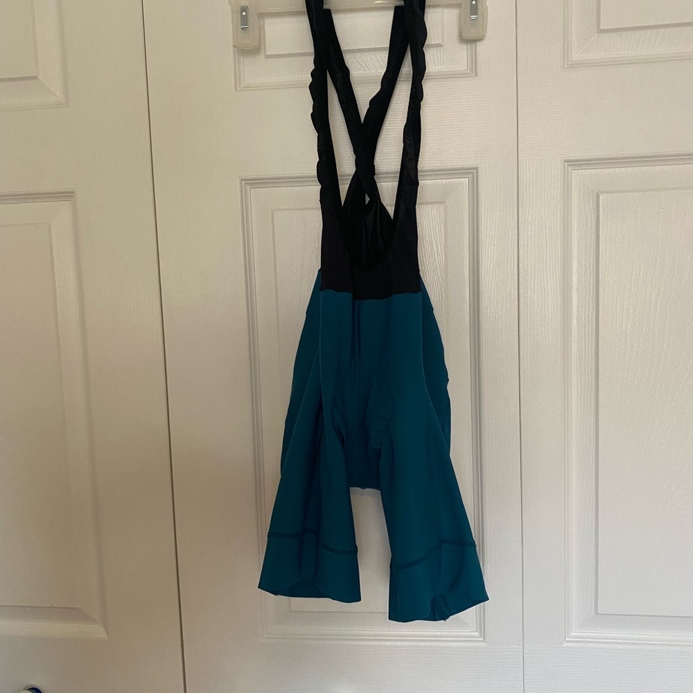 Peppermint Cycling Bib Shorts - Size Medium
